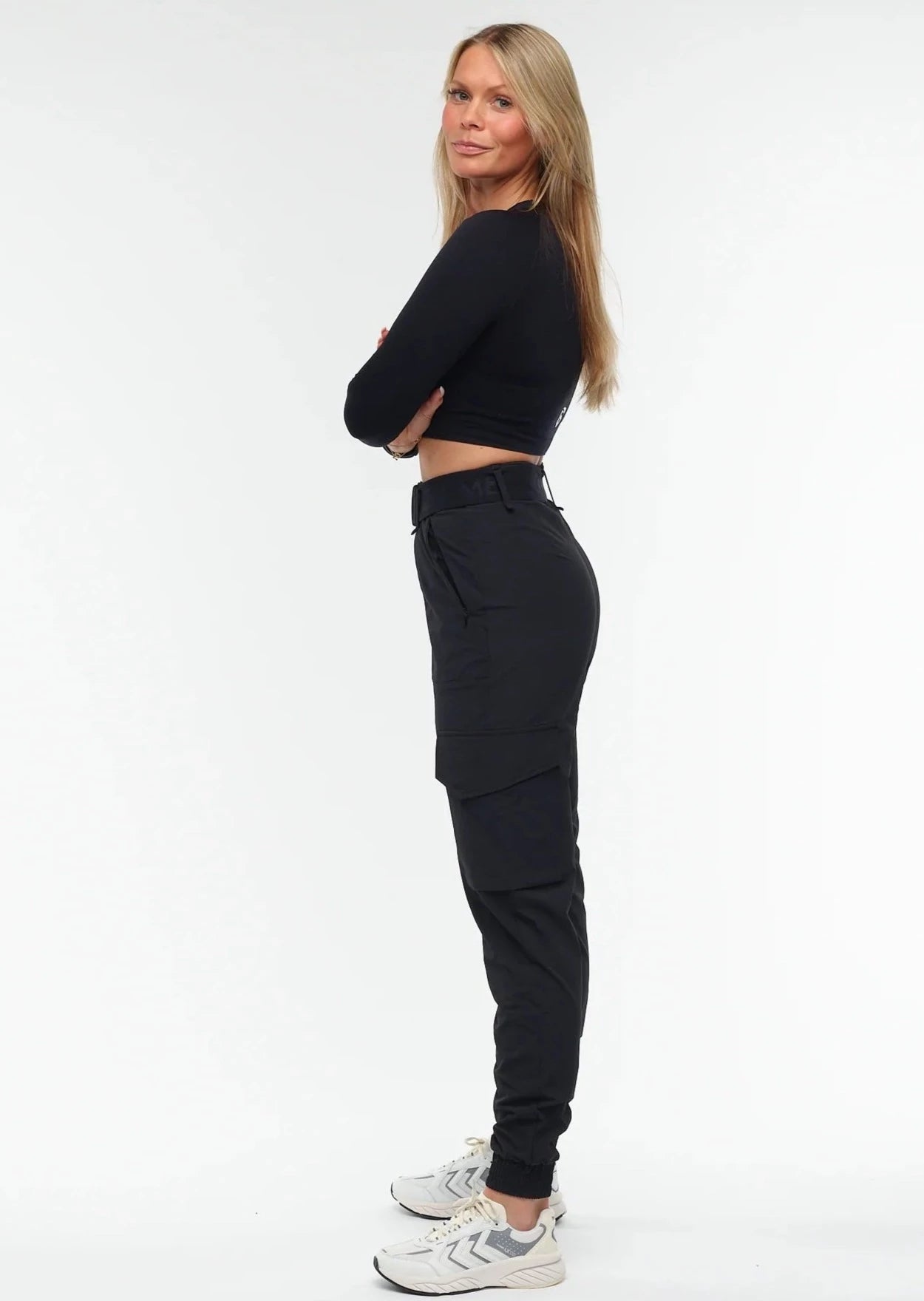 Embrace Cargo Pants - Black - for kvinde - EMBRACE - Bukser